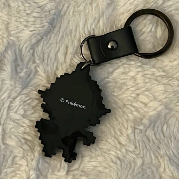 Rare Japan Pokemon Center 2011 Dot Sprite Campaign Hilbert Keychain - Picture 3 of 10